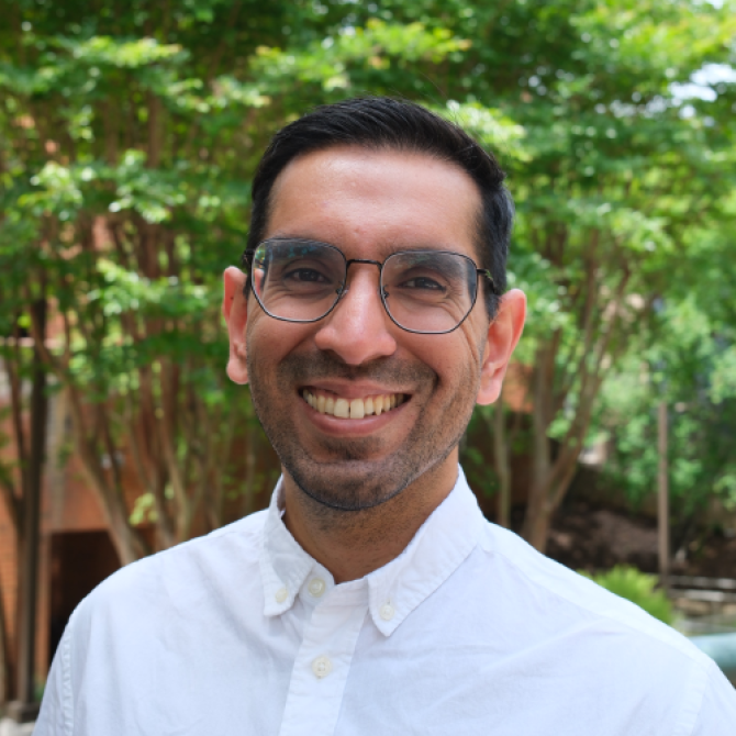Portrait of Professor Ashish Hingle