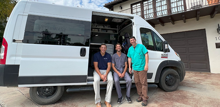e owners of Vetama pose with their mobile van