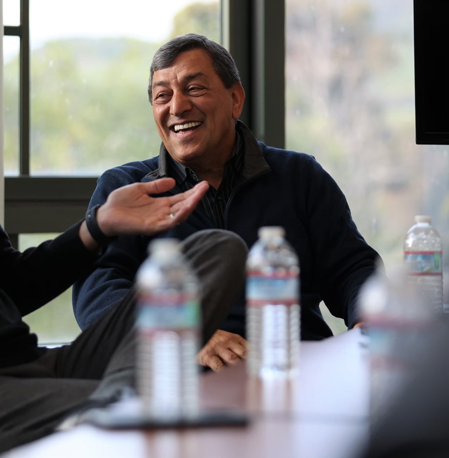 Portrait of Finance Professor Cyrus Ramezani
