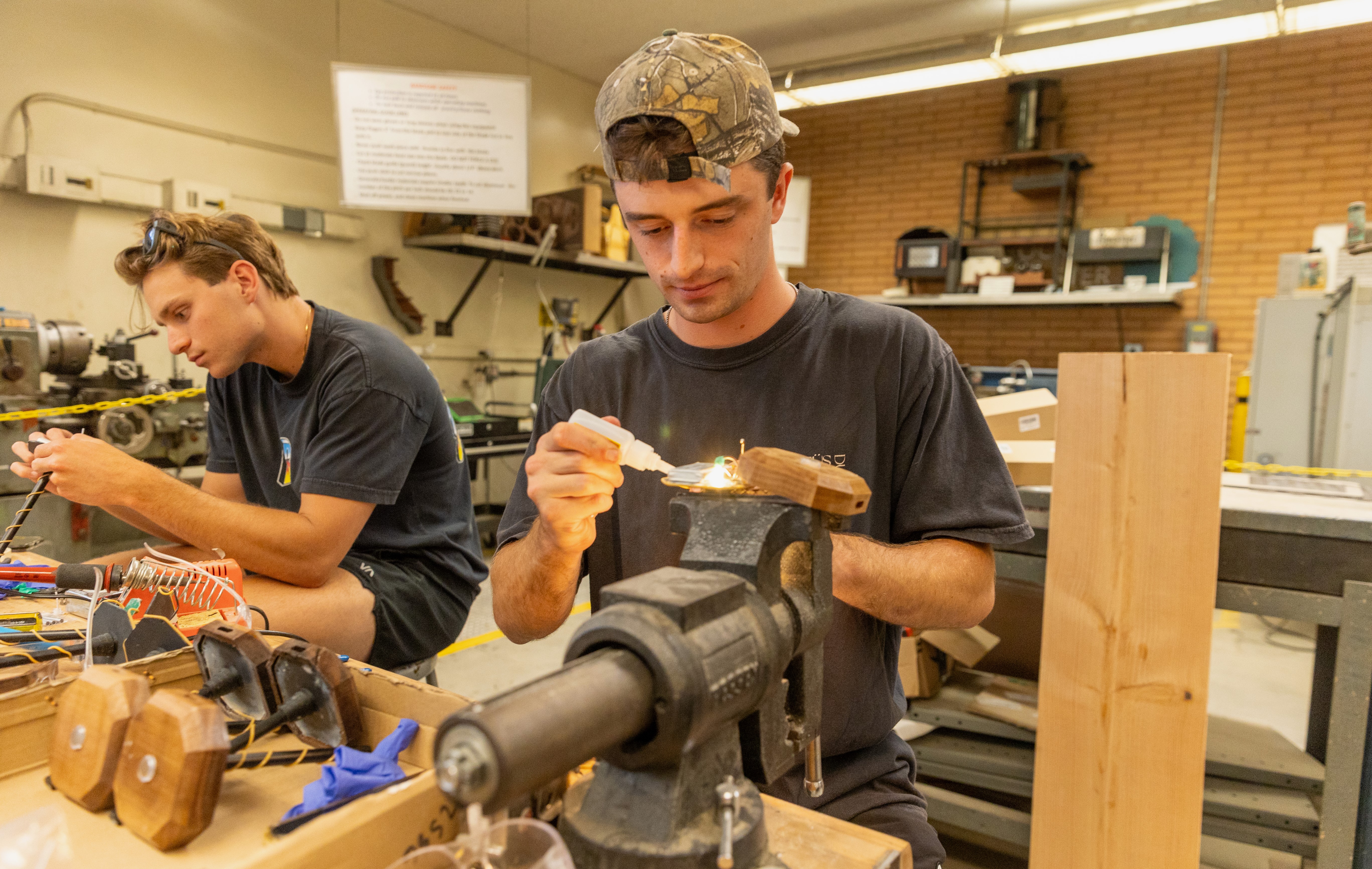 Students work on a project in the industrial technology lab