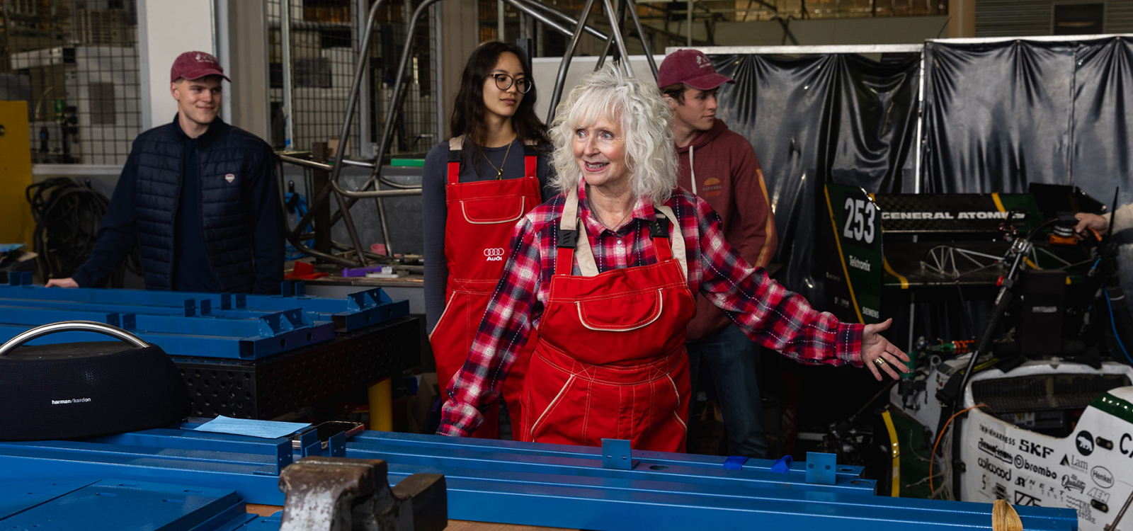 Ron da Beaman talks to students at the Aero Hangar