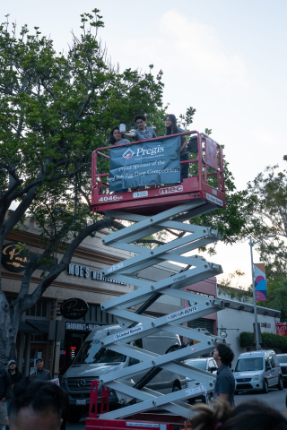 Students drop eggs from a 30-foot lift