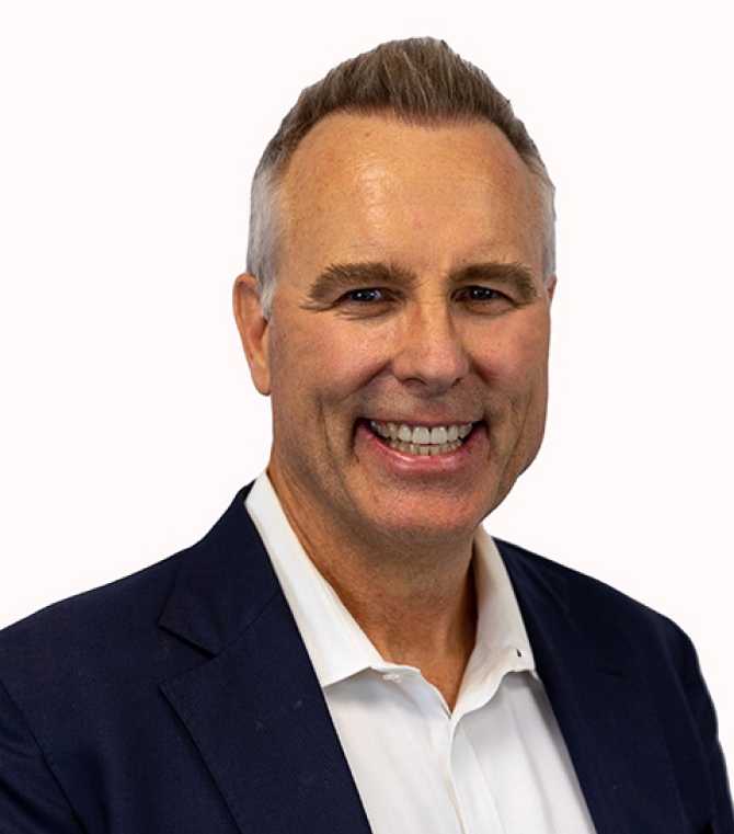 Chris Carr