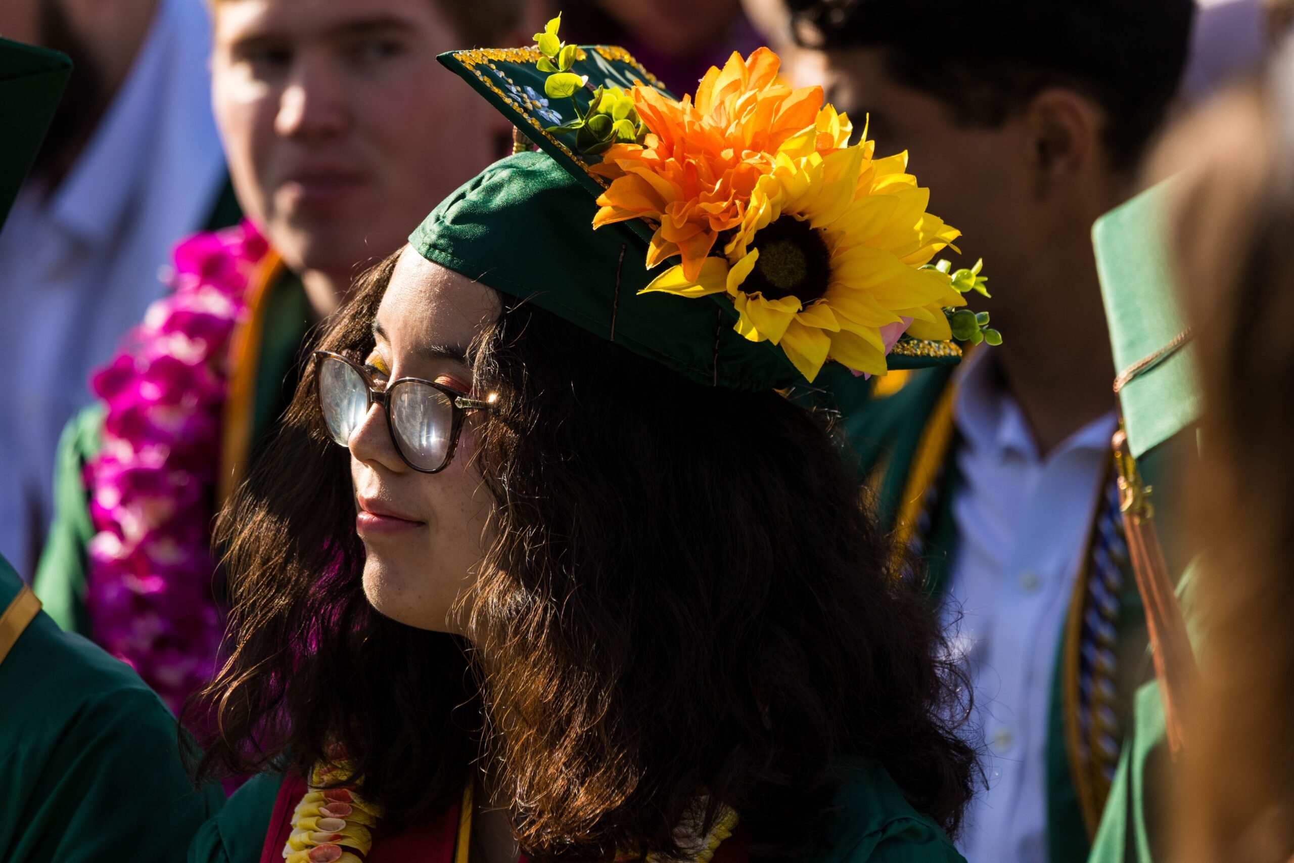 A decorative graduation cap with flowers